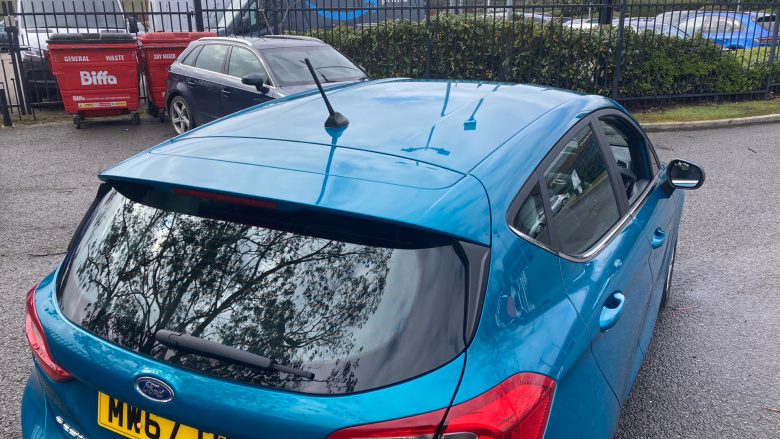 Ford Fiesta 1.1 Zetec 5dr Petrol Hatchback